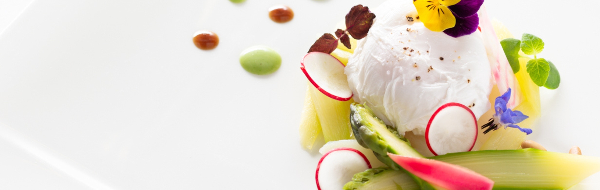 réserver un banquet au restaurant a Caoruge