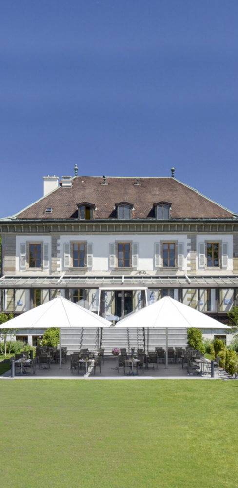 Reserver en terrasse au restaurant Vieux Bois a Geneve